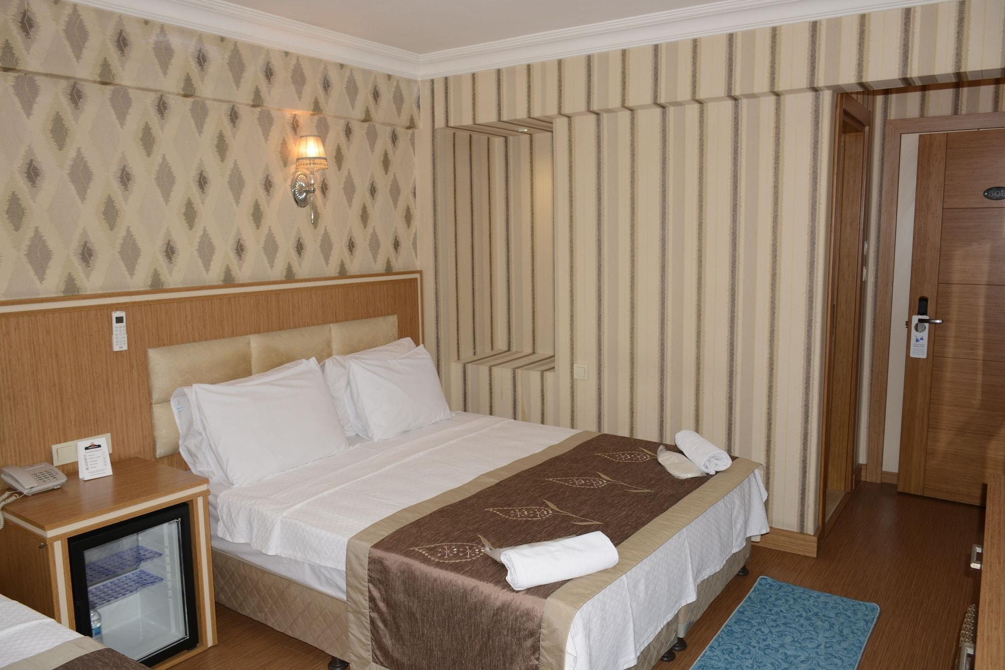 Hermanos Hotel Стамбул Экстерьер фото
